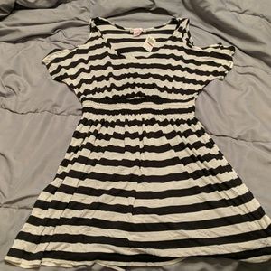 Wet Seal cold shoulder dress